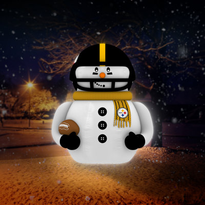 Joueur de bonhomme de neige gonflable Sporticulture Pittsburgh Steelers - 7 pi de hauteur avec lumières DEL | Bonhomme de neige NFL Moteur de souffleur intégré, résistant aux intempéries, utilisation intérieure / extérieure