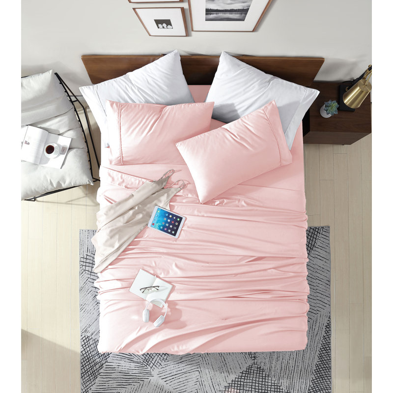 Ensemble de draps ultra doux Swift Home Essentials, microfibre, poches profondes jusqu’à 14 po, infroissable et facile d’entretien, pêche douce