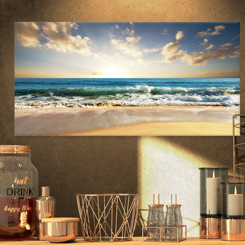 Paysage marin «Cloudy Sky and Vibrant Blue Sea», impression, H 16 po x l 32 po x P 1 po, Toile avec cadre flottant