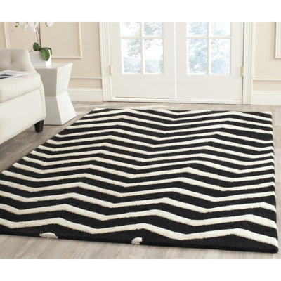 Sanyla Hand Tufted Wool Chevron Rug