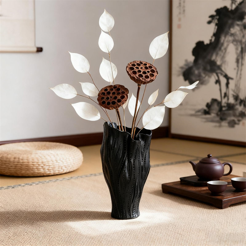 Ceramic / Porcelain Table Vase