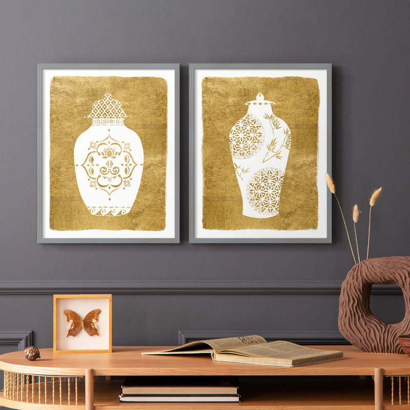 Golden Urn I - impression encadrée de qualité supérieure - prête à être accrochée - aucun clou requis - aucun clou requis