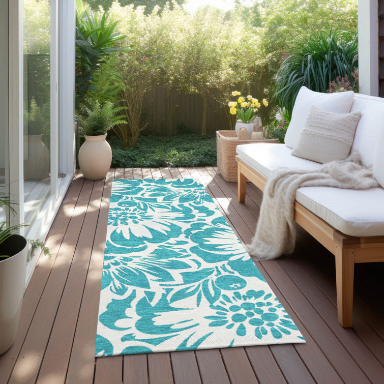 Alfonzo Washable Floral Indoor / Outdoor Rug