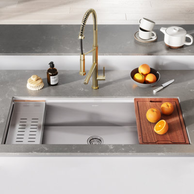 Rivage Basin Undermount Kitchen Workstation Sink