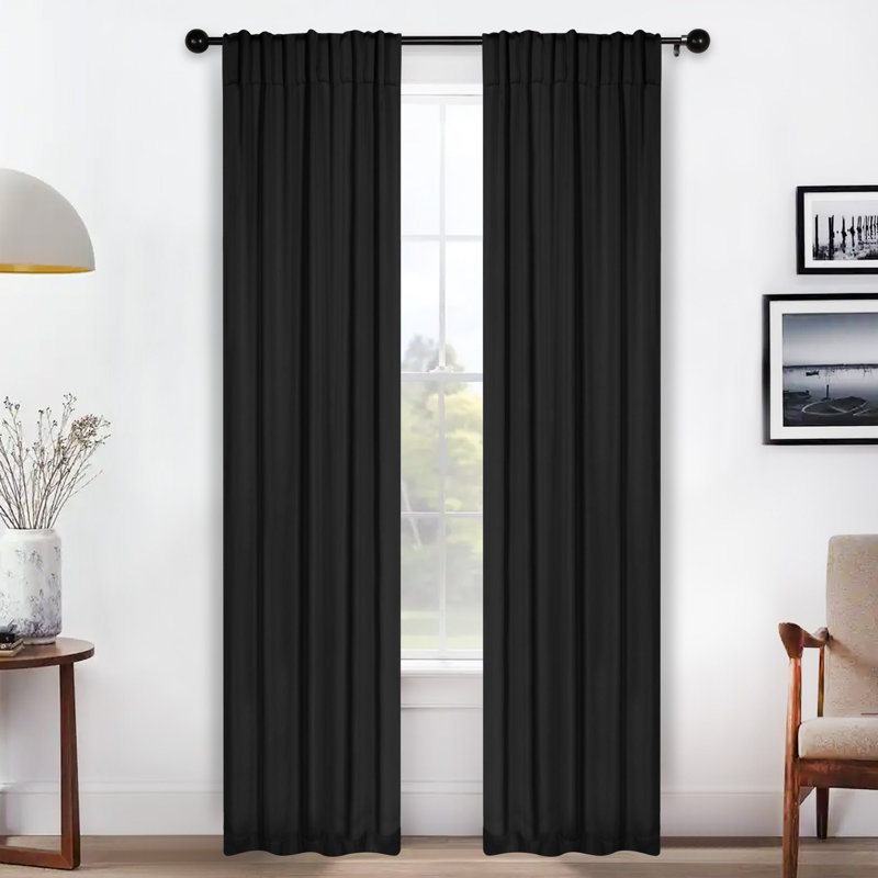Rideaux obscurcissant et passe-tringle Levatt Classic, Noir, L 26 po x L 84 po