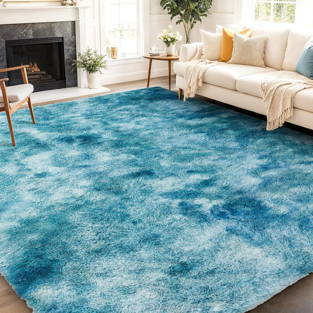 Machine Tufted Shag Area Rug