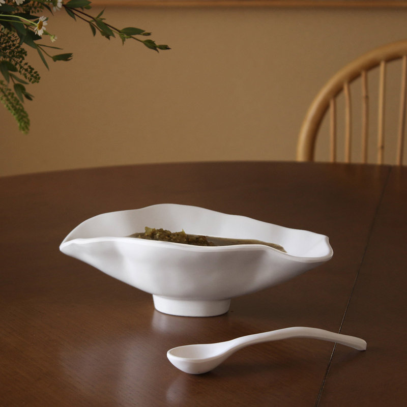 Beatriz Ball Vida Melamine Serving Bowl