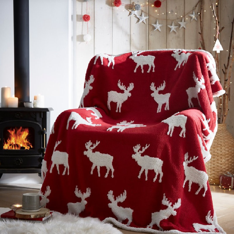 Bitting Moose Christmas Throw
