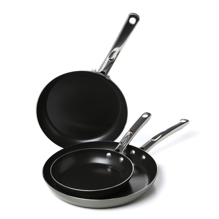 3-Piece Nonstick Frying Pan Set — Farberware Cookware