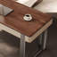 Bureau moderne de style rétro-1751580330