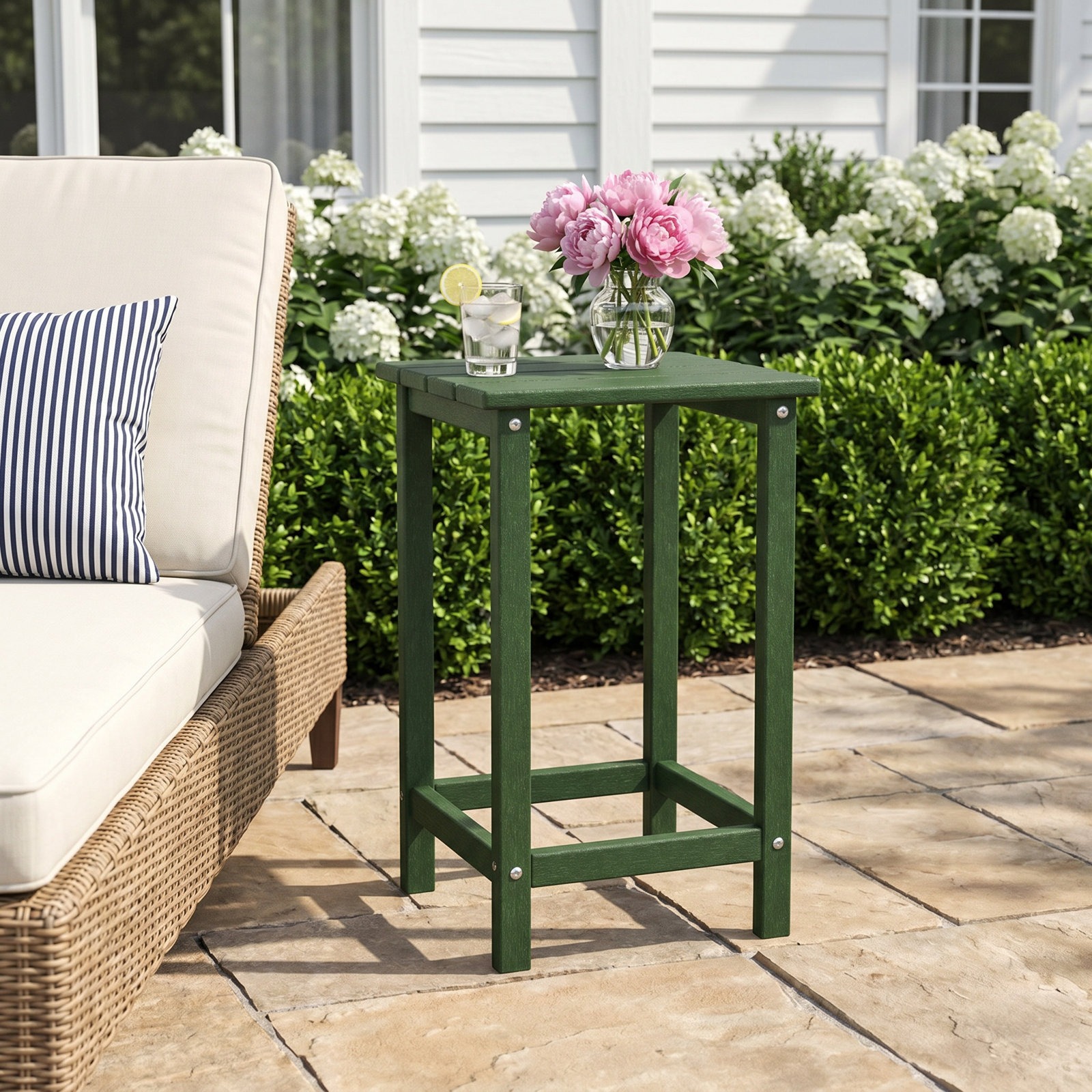 POLYWOOD® Long Island 15" Patio Side Table, Green