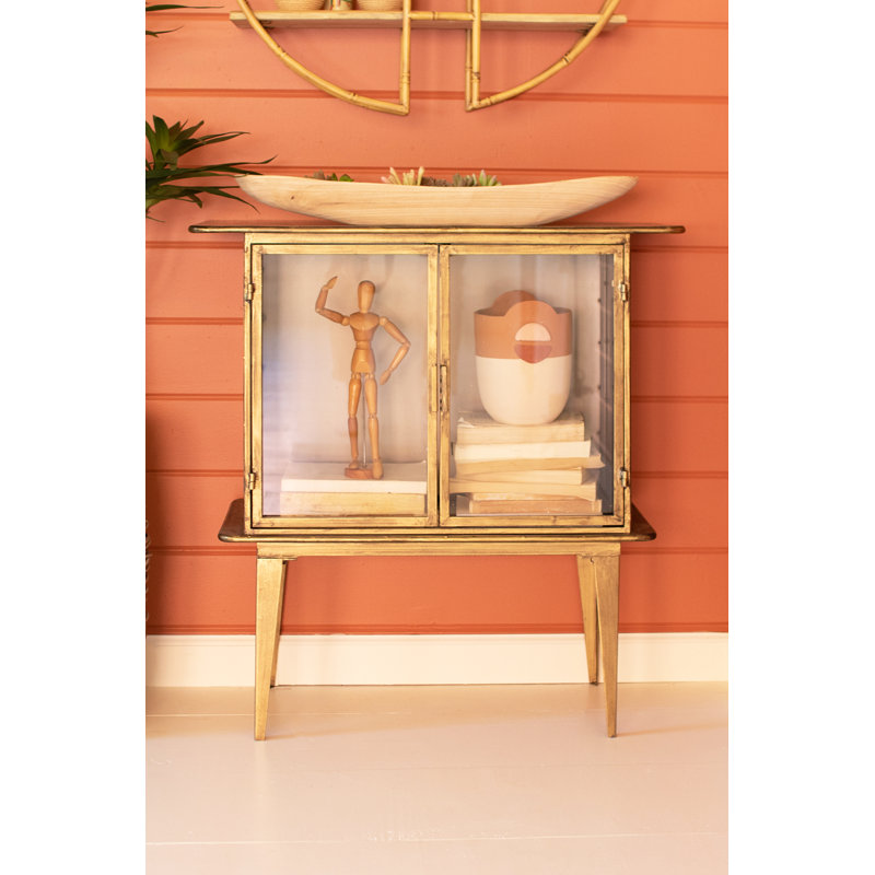 Armoire d'appoint vitrée en laiton antique H 31,5 po Kyng