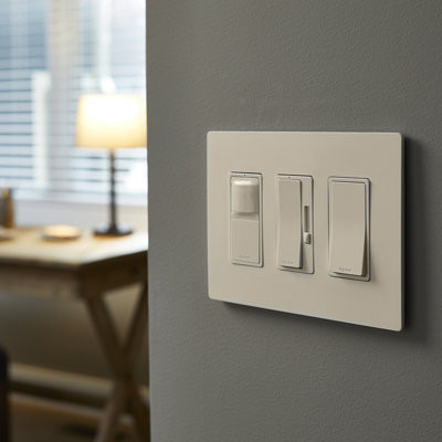 Radiant 3-Gang Decorator Rocker Screwless Wall Plate