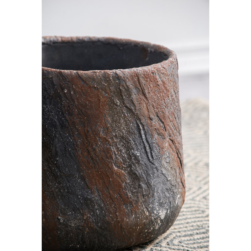 Pot à fleurs en ciment, H 11,8 po x l 12,6 po x P 12,6 po
