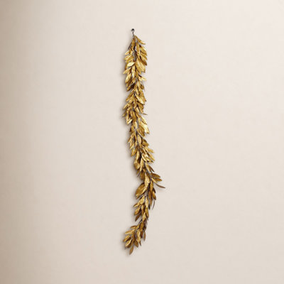 EUCALYPTUS AND MAGNOLIA LEAF GARLAND