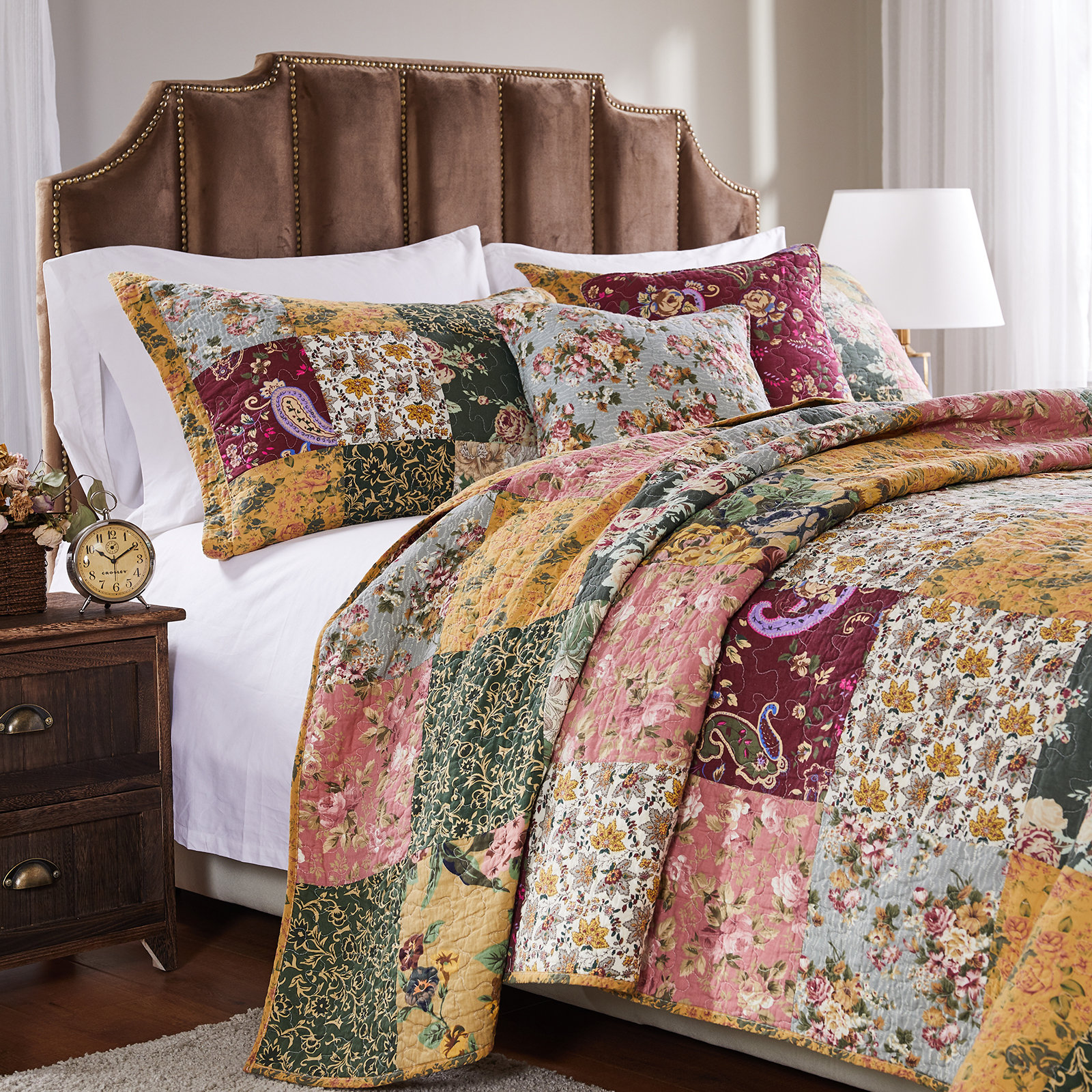 Antique Cotton Bedspread Set, Full/Queen Quilt + 2 Shams + 2 Throw Pillows