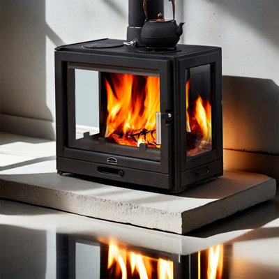Three-sided glass-metal heating fireplace