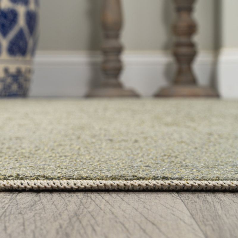 Waylynn Classic Solid Low-Pile Machine-Washable Sage Green Rug, Rectangle 5'3" x 7'7"