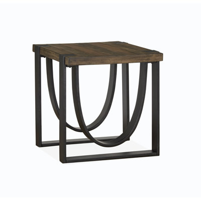Alayah End Table by Laurel Foundry Modern Farmhouse