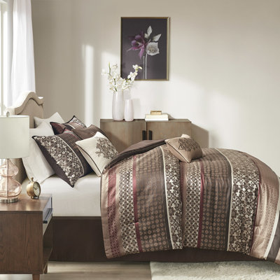 FE-765612979328 Comforter