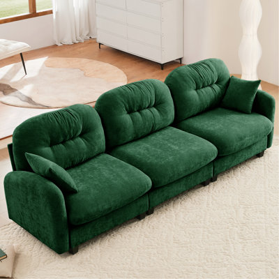 Canapé modulable 3 places en chenille, design ergonomique incurvé, combinaison élégante et flexible pour les espaces de vie. Siège en tissu chenille doux, coussins design pour chambre ou salon.