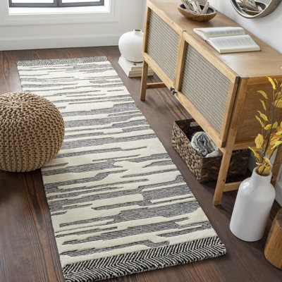Tapis noir / crème en laine touffeté à la main Lumia
