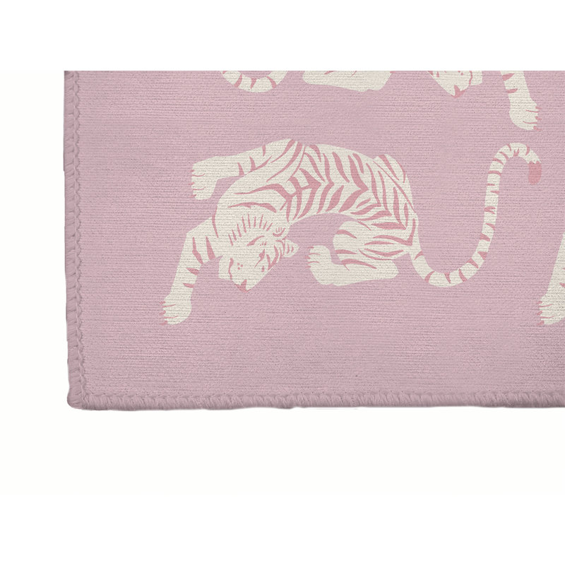 Tapis de bureau léger Hey Tiger, L 24 po x P 36 po, Rose