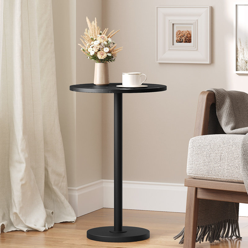 Petite table de bout 24,7 po, Noir mat