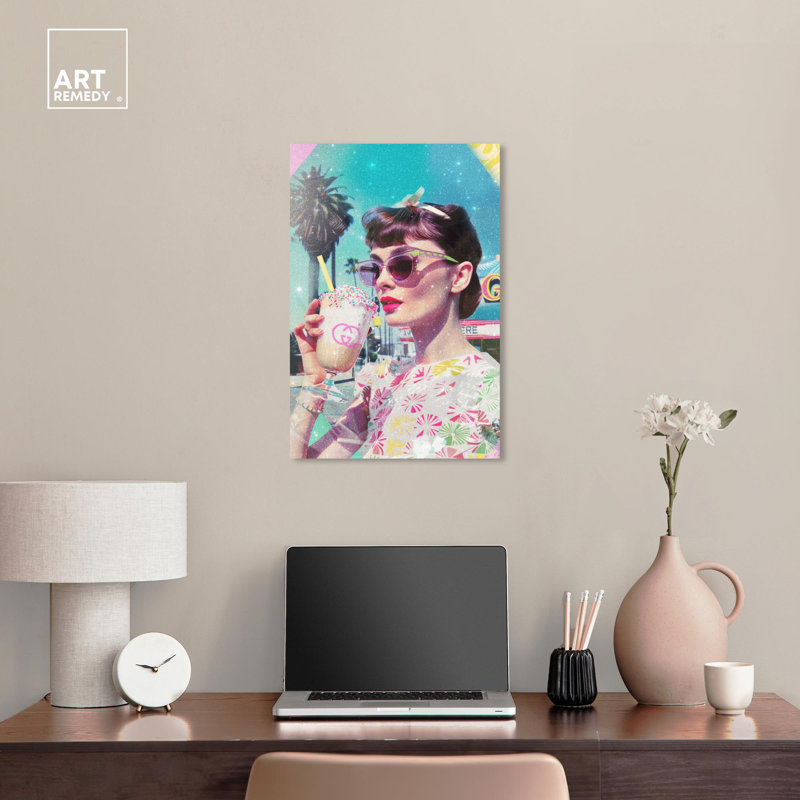 Art mural rose sur toile Just a Sundae Gal par Art Remedy, Toile tendue, H 24 po x l 16 po