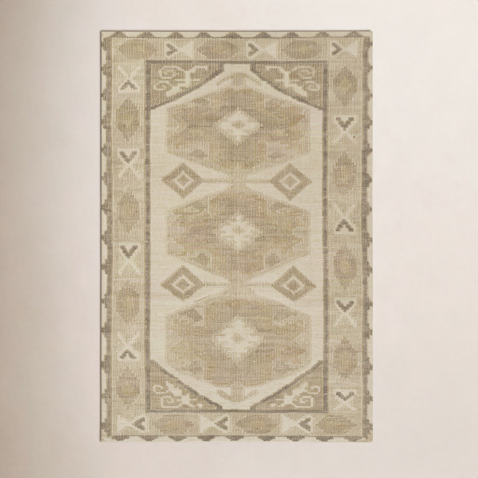 Arlie Natural Hand-Woven Oriental Rug, Rectangle 5' X 8'