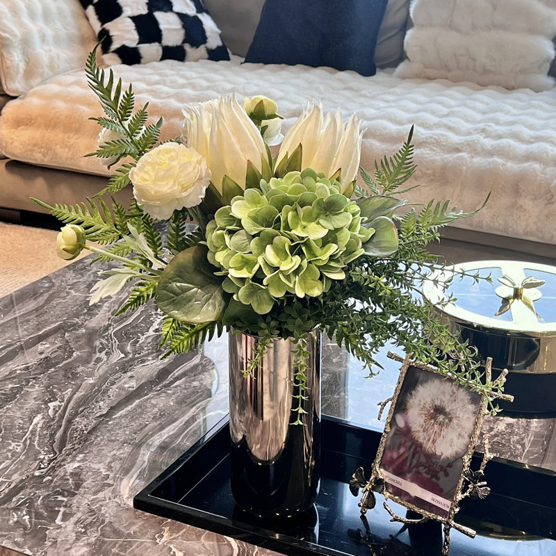 Décoration de bouquet simulé