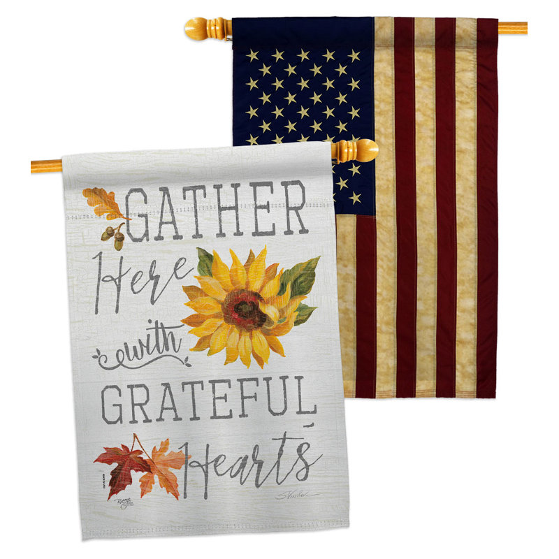 Drapeau de maison 40 po x 28 po Grateful Hearts