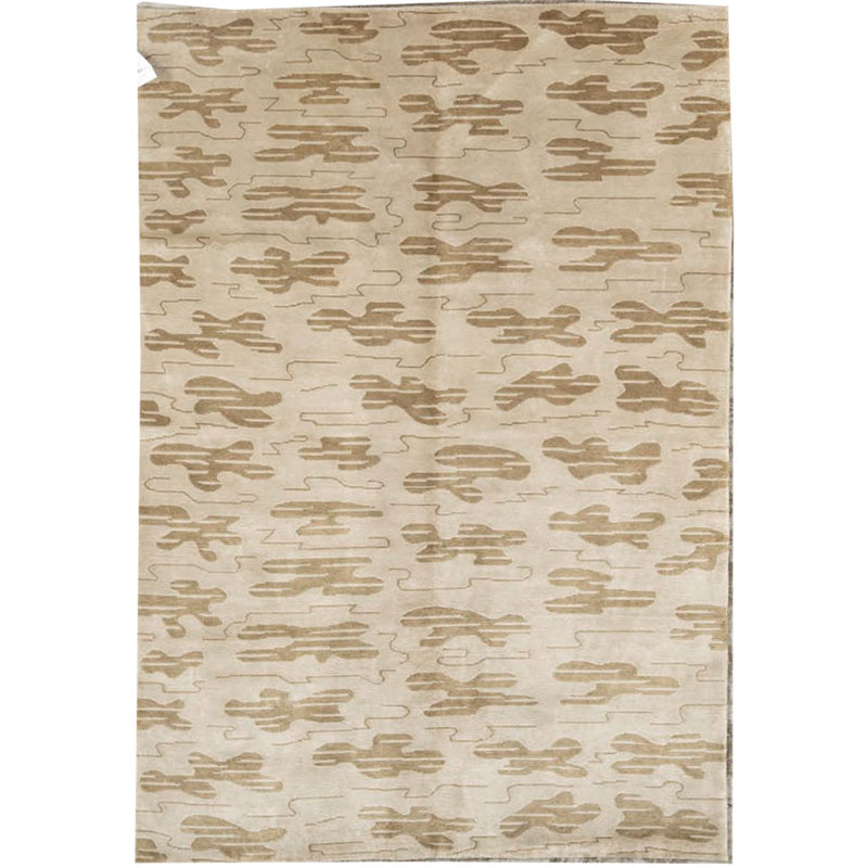 Tapis beige et crème noué à la main de haute qualité