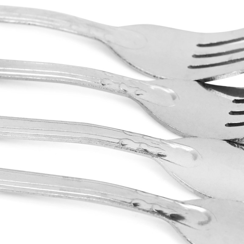 Ensemble de couverts 4 pièces Dainoras, service pour 4