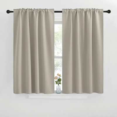 Blackout Curtains for Living Room, Thermal Insulated Solid Window Panels, Room Darkening Drapes for Bedroom/Kitchen, 2 Pieces