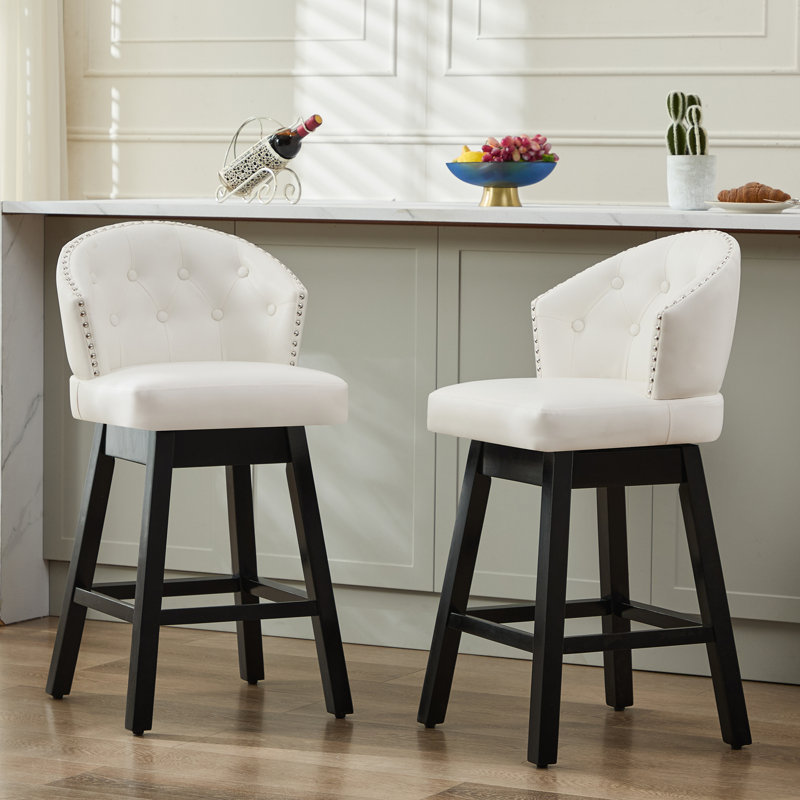 Tabourets de bar rembourrés avec structure en bois massif Aadhvika, Tabouret de comptoir (siège d'une hauteur de 26 p