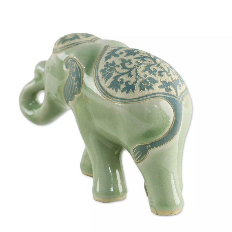 Prestigious Elephant sculpture, Green