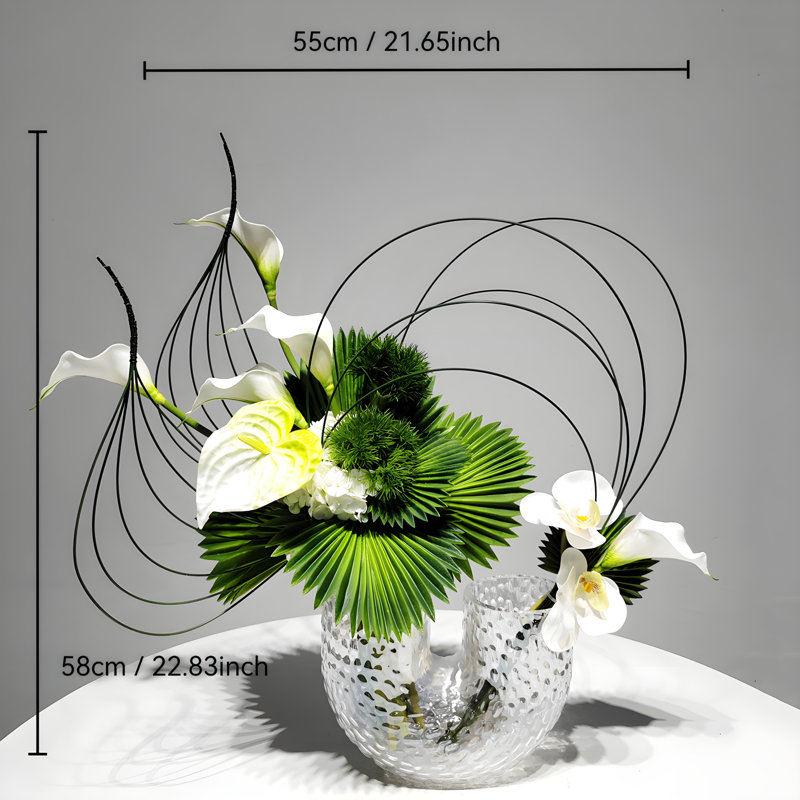 Ornements de fleurs simulées