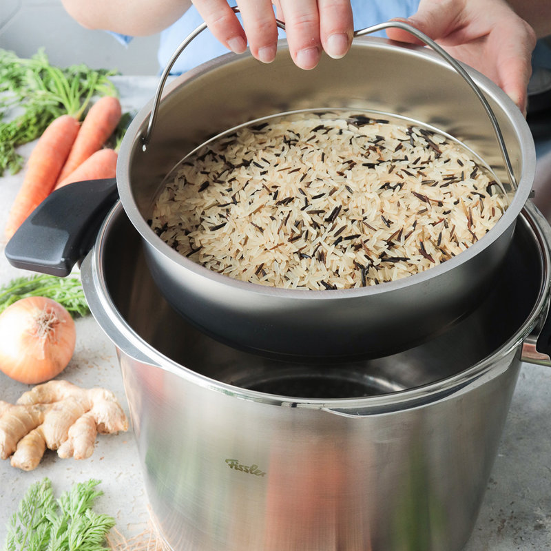 Vitavit® Premium Stovetop Pressure Cooker, 6.3 Qt.