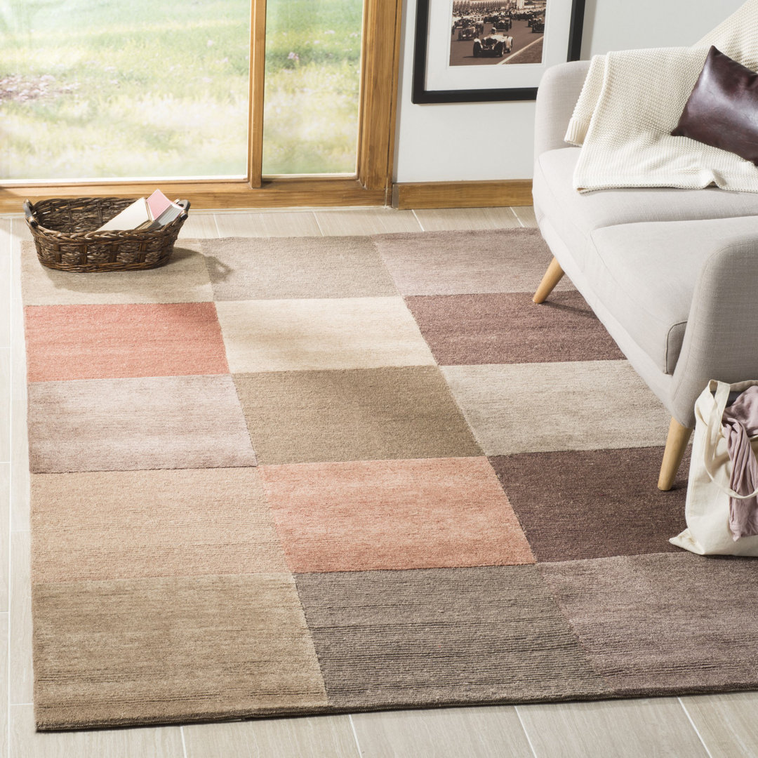 Hainesport Tibetan Wool Pile Hand Knotted Geometric Rug in Gray/Beige Rosalind Wheeler Rug 