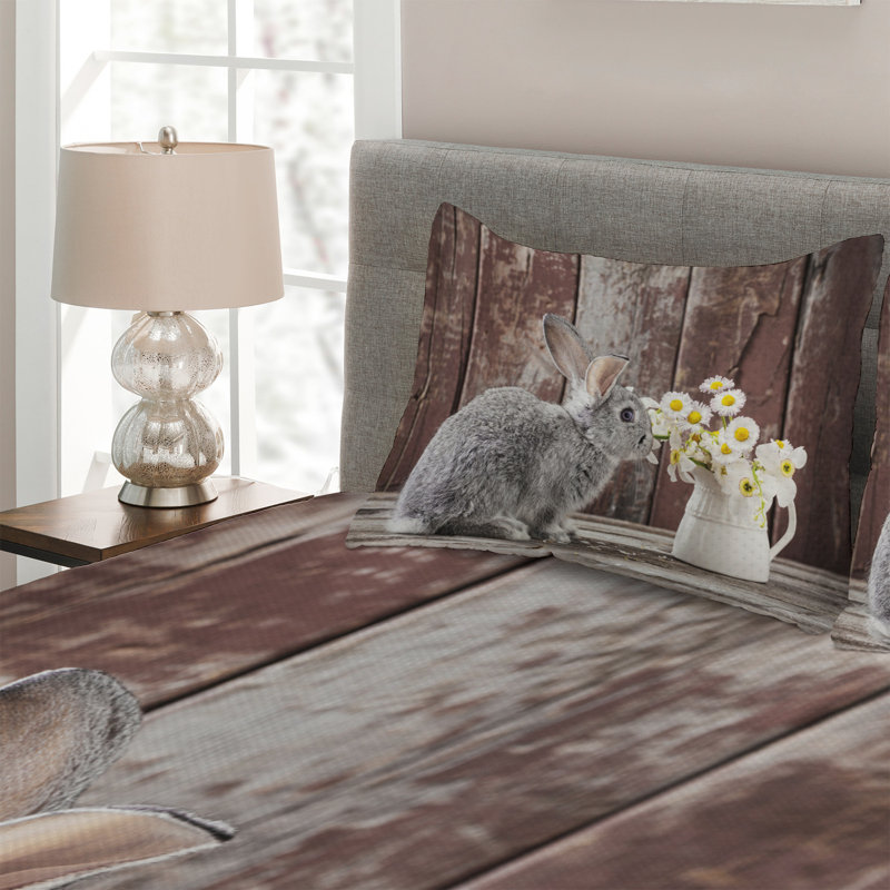 Farmhouse / Country Polyester Coverlet, King Bedspread + 2 Shams