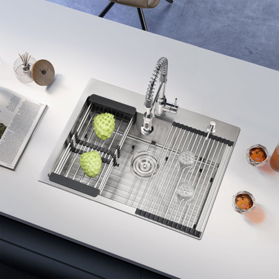 Évier de cuisine encastré en acier inoxydable 304 de 28 pouces avec endos nano 304 avec passoire, grille de séchage et crépine