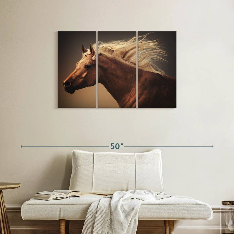 Cheval blond châtaignier, H 24 po x l 38 po