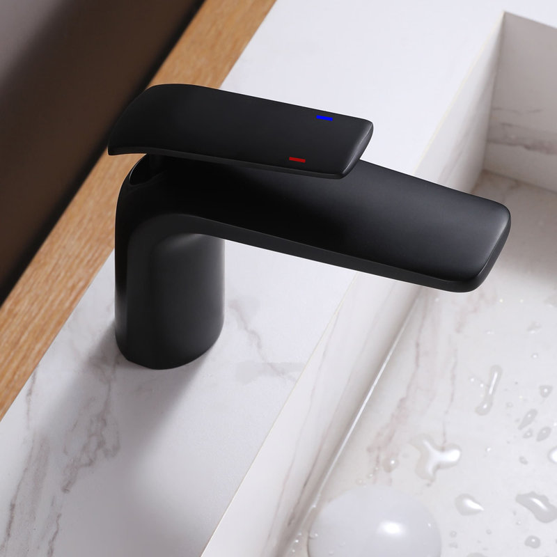 Single-handle Bathroom Faucet, Matte Black