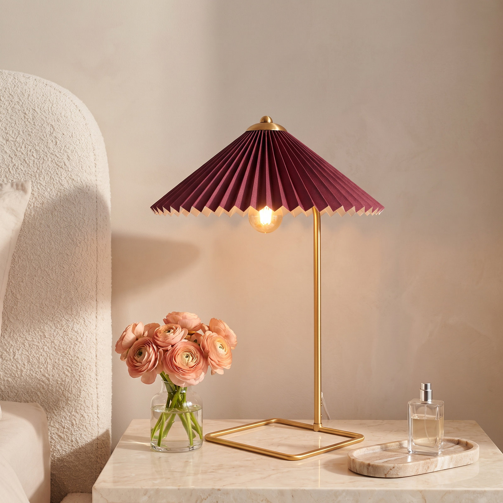 Dermott Tripod Lamp