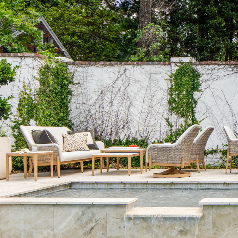 Palma Swivel Patio Chair with Cushions