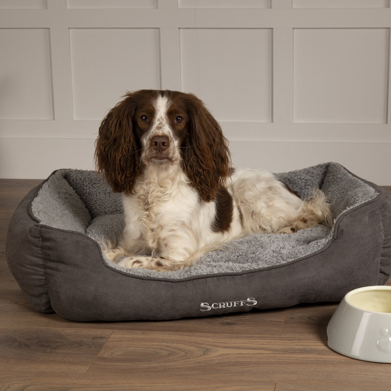 Cosy Polyester Pet Bed, Small (5-12kg)