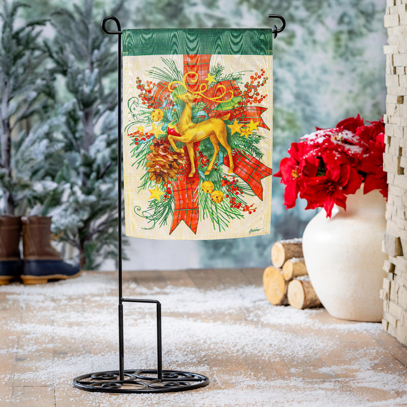 Drapeau floral avec renne