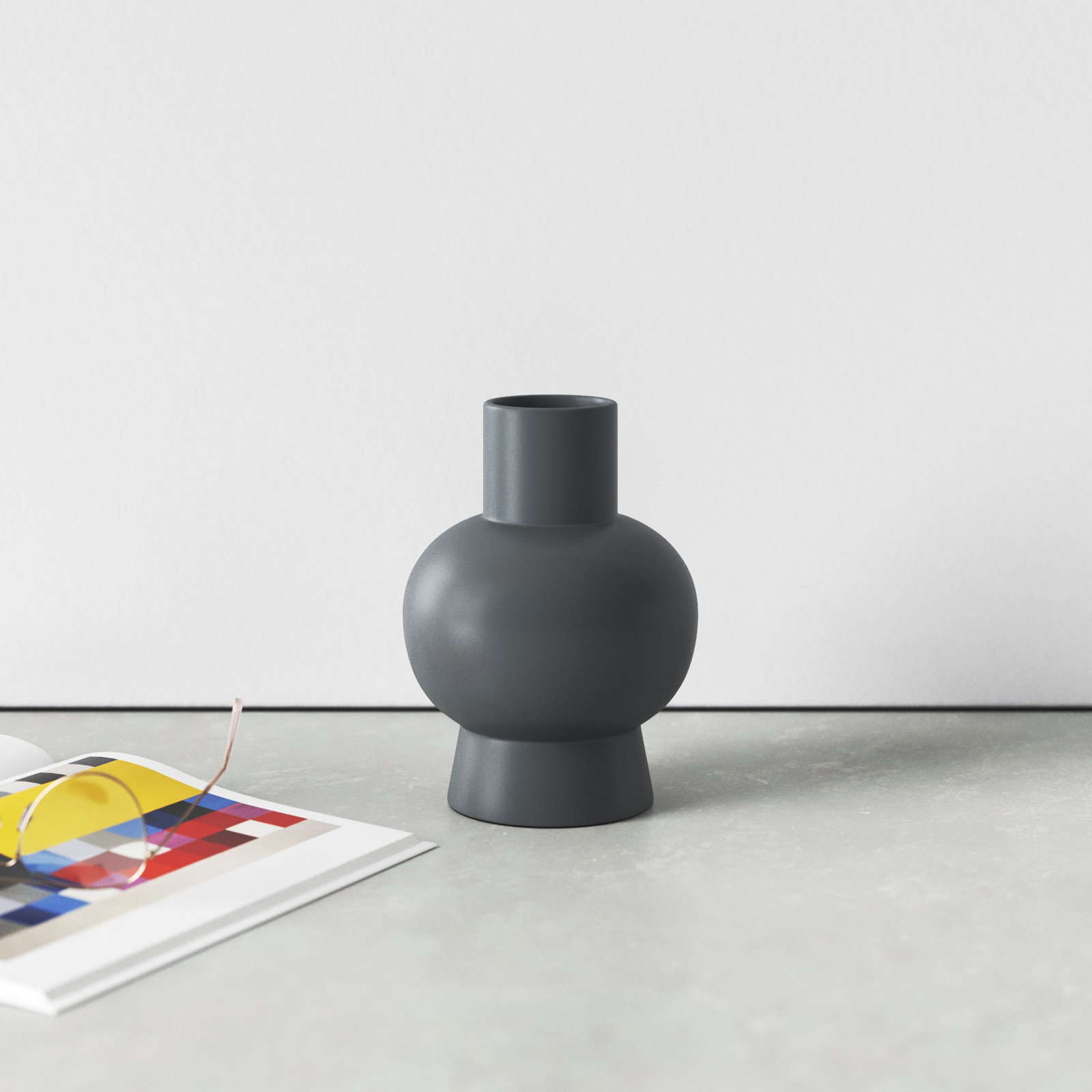 7.75'' Stoneware Table Vase