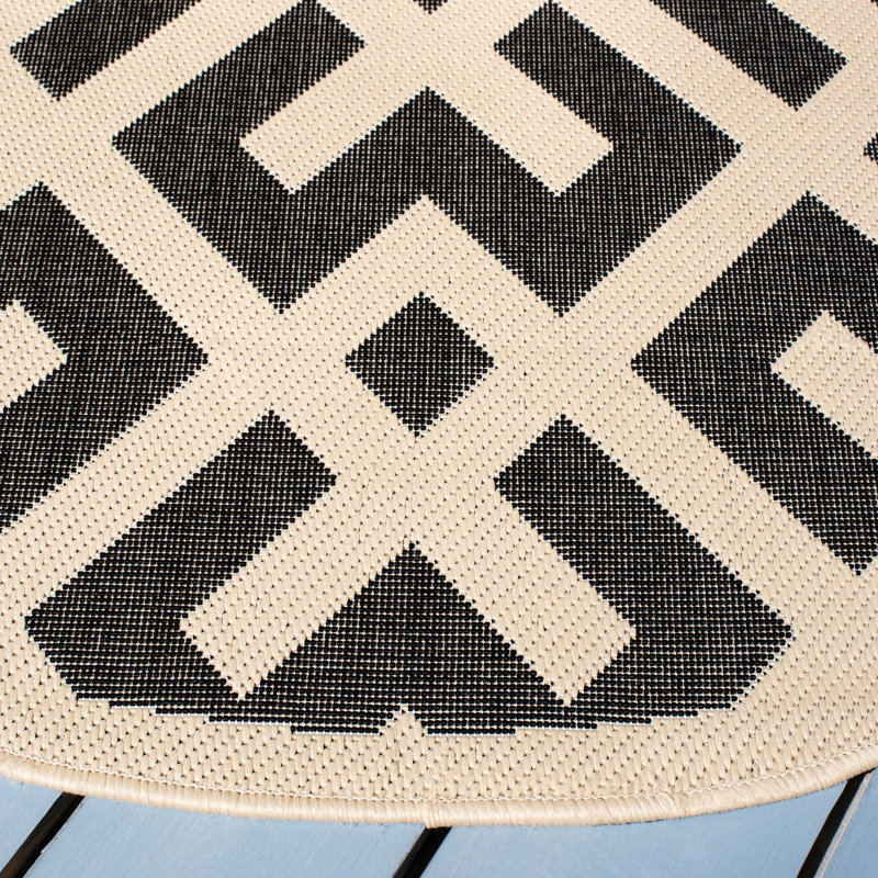 Arneshia Geometric Black/Beige Indoor/Outdoor Area Rug, Rectangle 6'7" x 9'6"